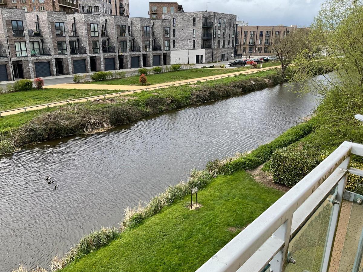 Beautiful Riverview Apartment Chelmsford Exterior foto