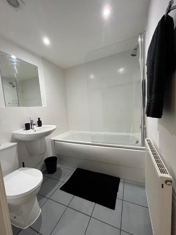 Beautiful Riverview Apartment Chelmsford Exterior foto